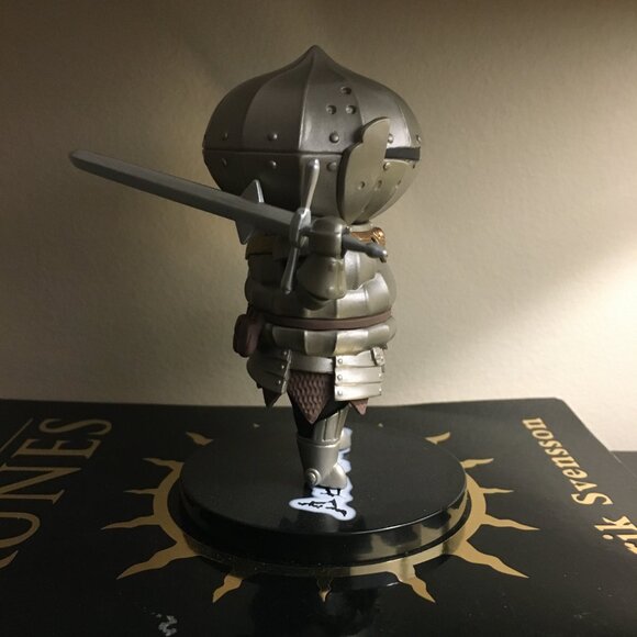 Official Actoys Dark Souls Figurine Siegmeyer of Catarina - Picture 5 of 16